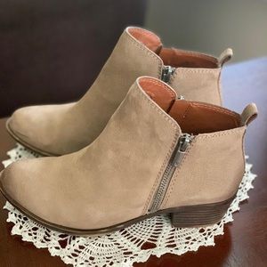 lucky brand booties